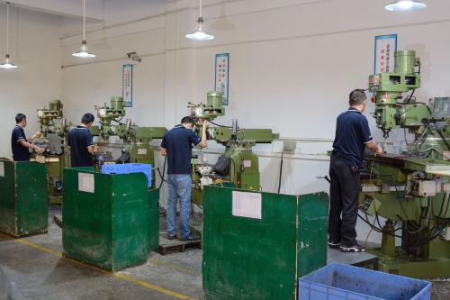 注塑模具製（zhì）造斜導柱滑塊抽芯機構設計原則（zé）