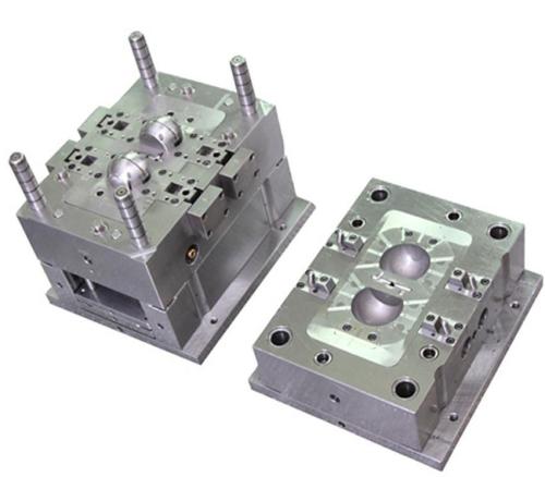塑膠模具根據澆注係統（tǒng）型製的不同（tóng）可將模具（jù）分為三類