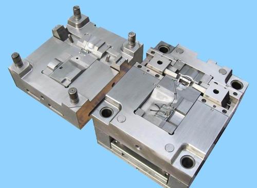 塑料（liào）模具廠拋（pāo）光應注意的開模注塑（sù）事項_深圳亚洲精品久久久无码模具